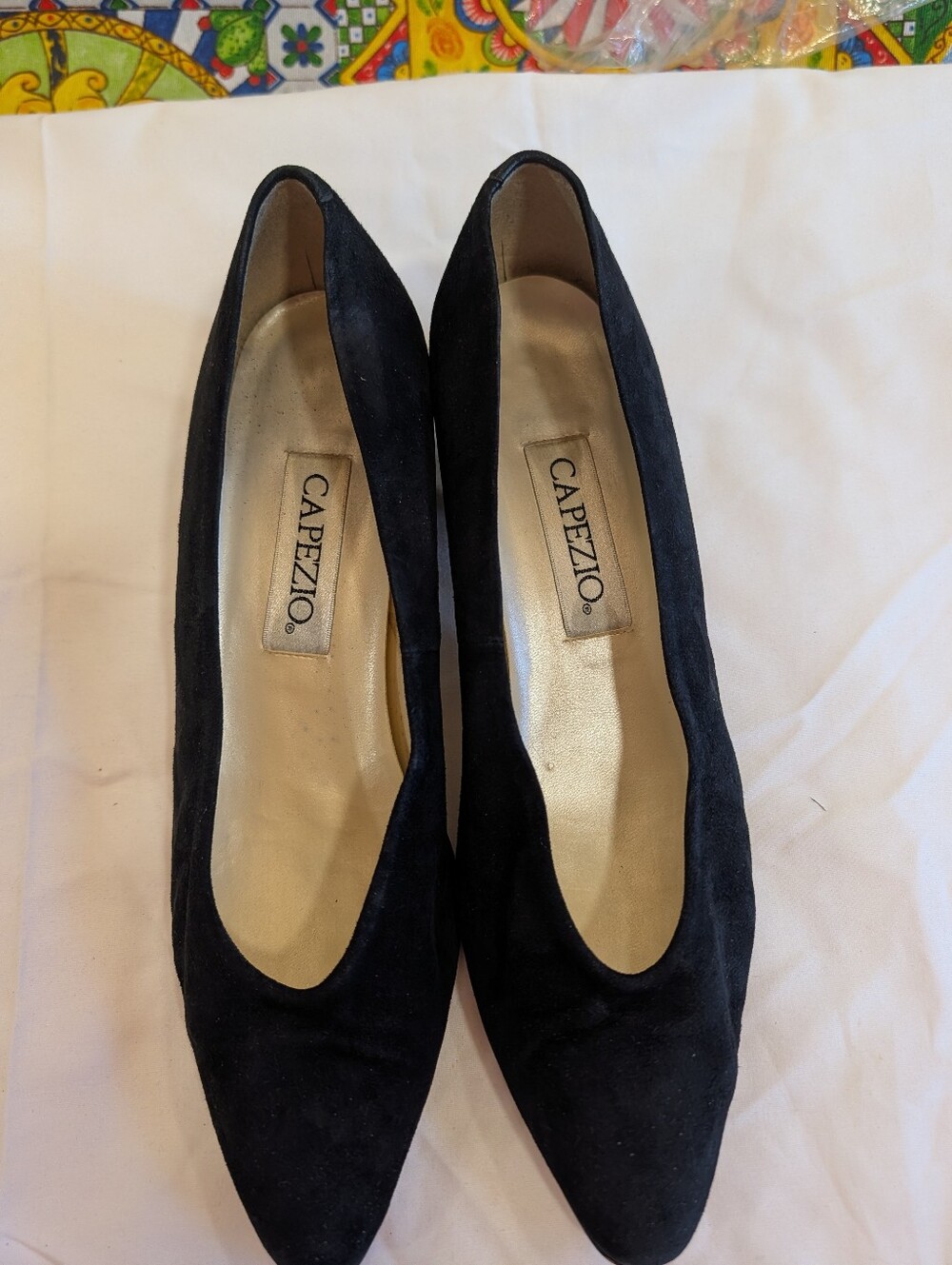 Capezio Black Suede Almond Toe Block Heel Pumps Vintage Size 10M